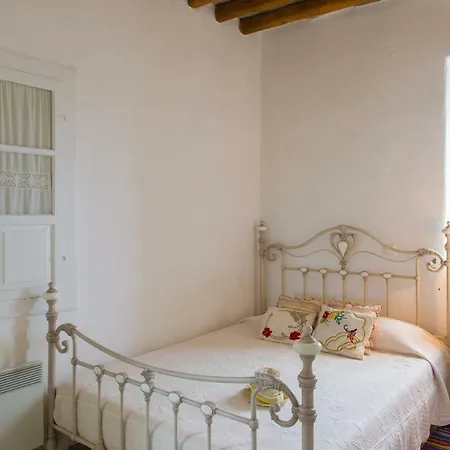 Poppins House Sifnos بيت للعطل أبولونيا