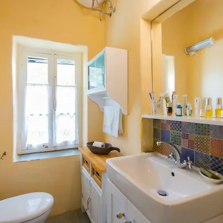 Poppins House Sifnos بيت للعطل أبولونيا